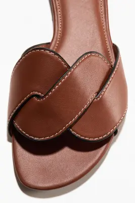 Sandales en cuir - Marron — photo 2