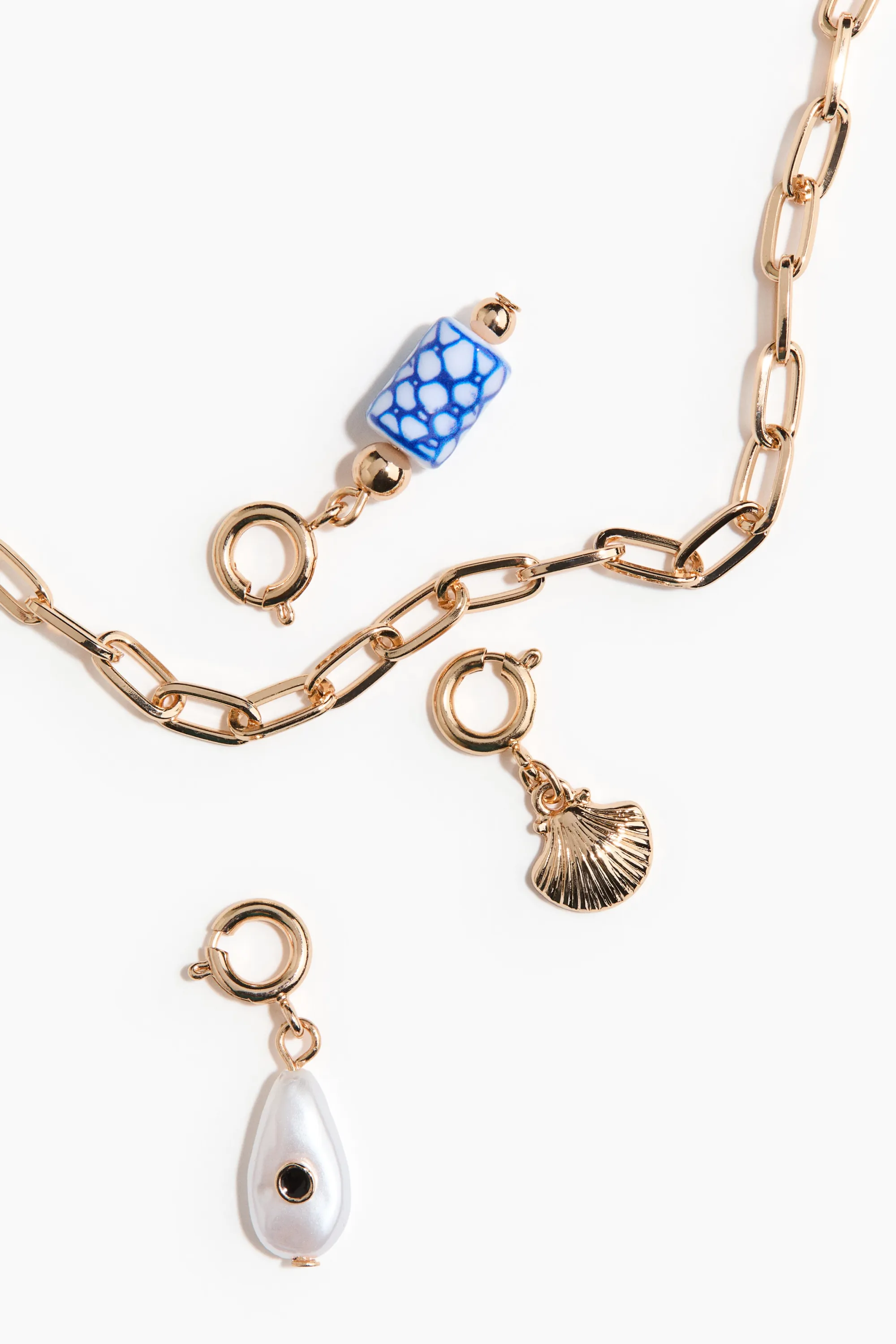 Collier avec pendentifs - Doré