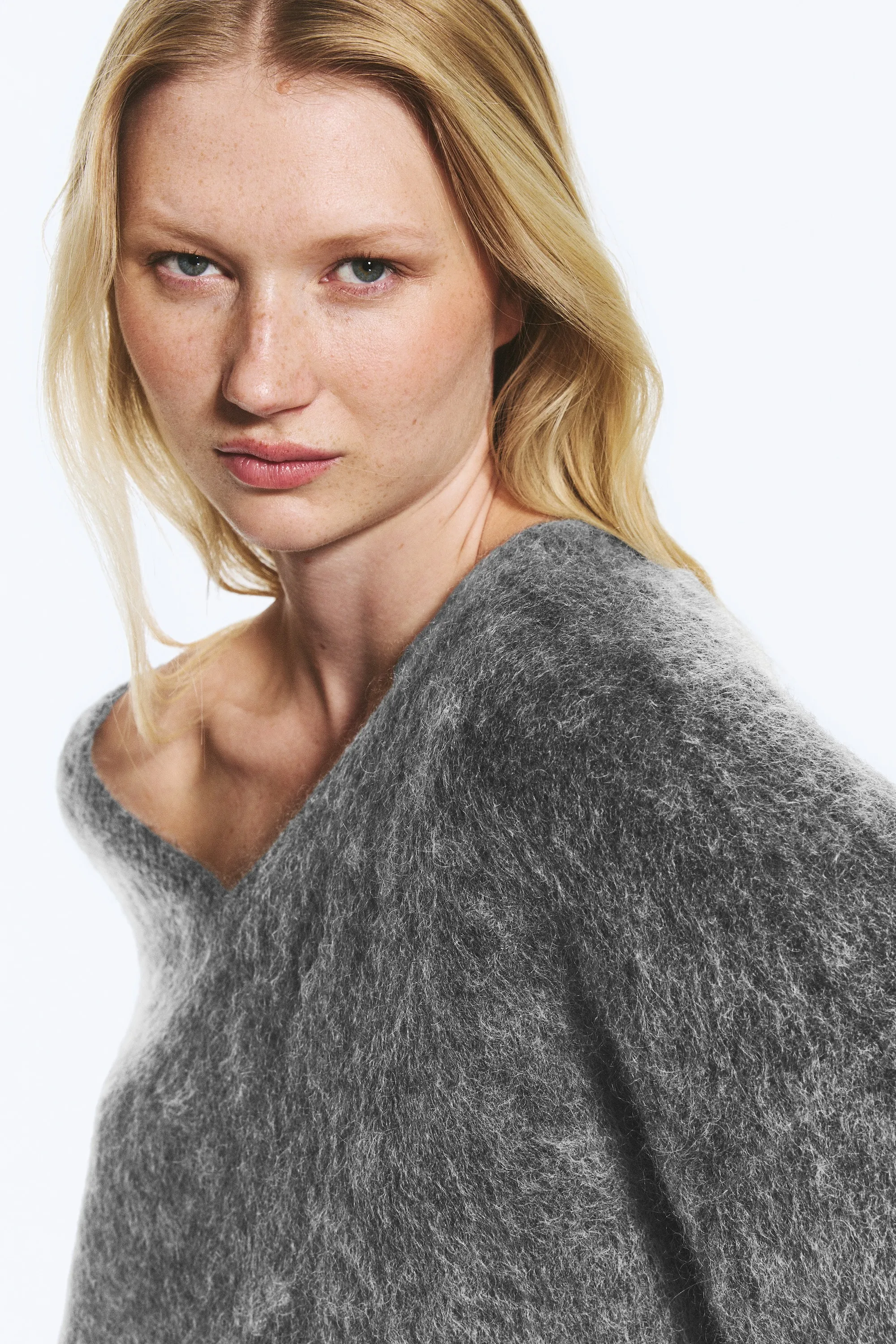 Pull col en V mélangé mohair - Gris foncé chiné