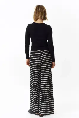 MAMA Pantalon en maille Before & After - Noir/rayé — photo 2