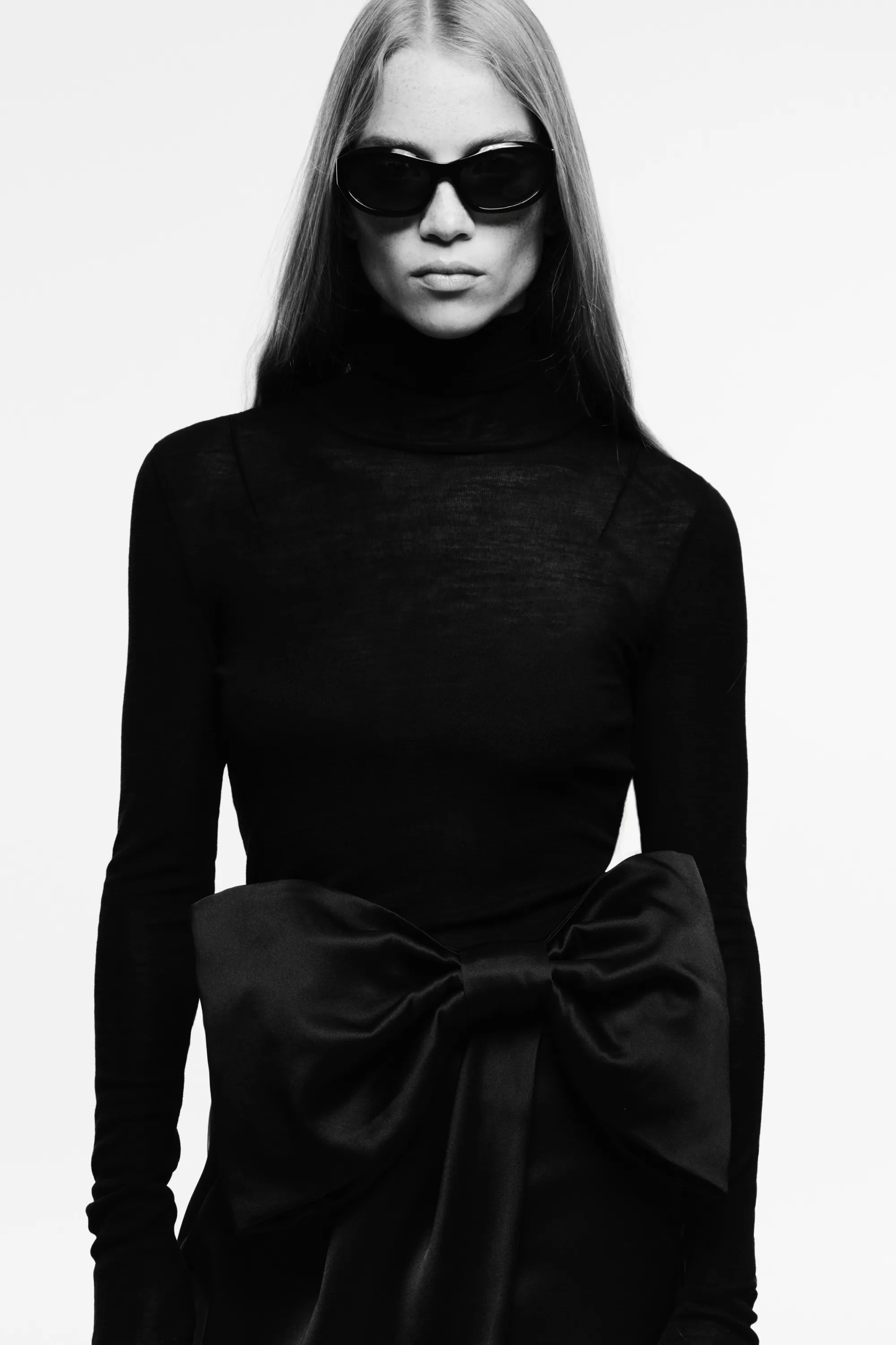 Jupe en satin avec nœud - Noir