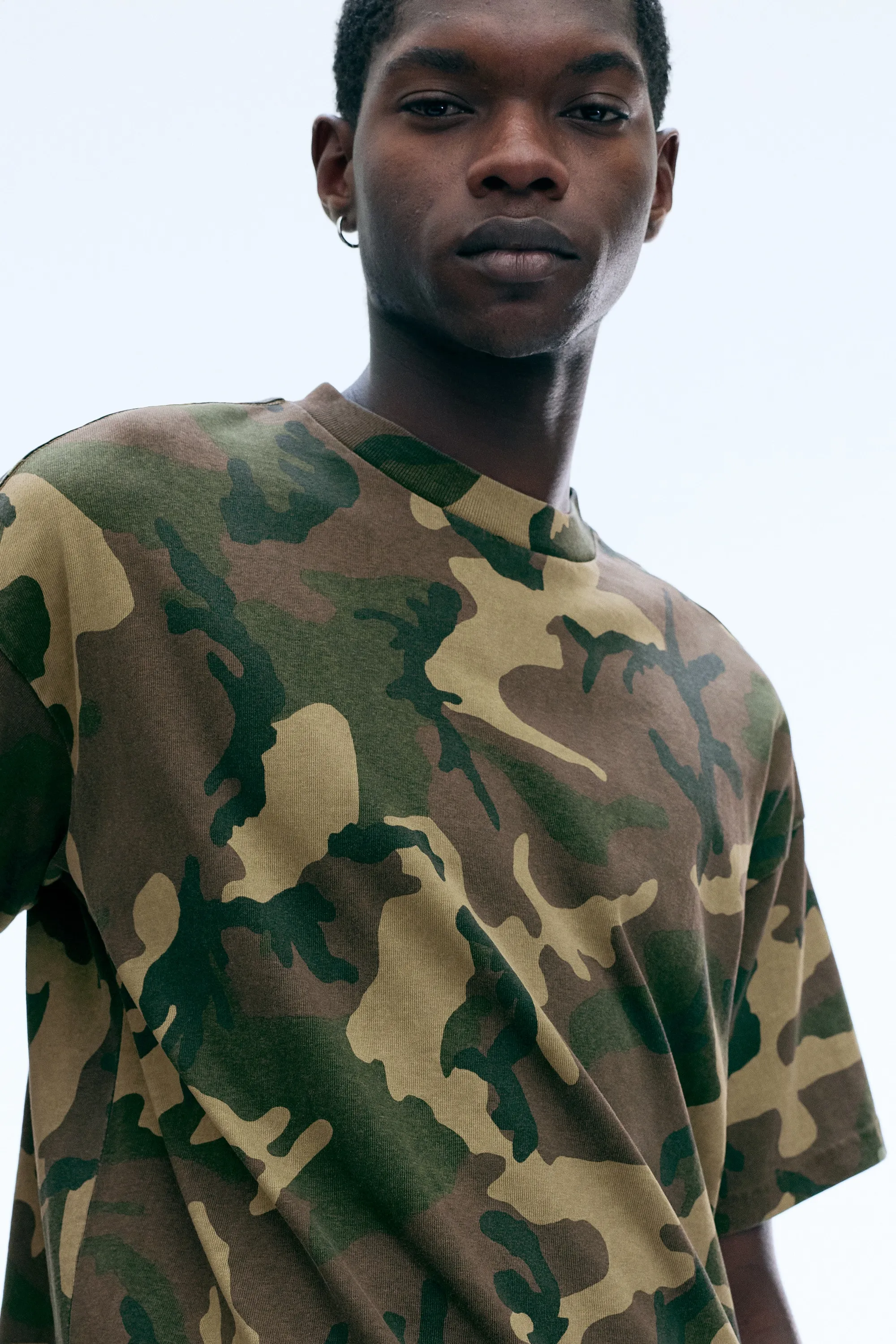 T-shirt carré à imprimé graphique Great - Camouflage