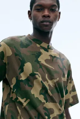 T-shirt carré à imprimé graphique Great - Camouflage — photo 1