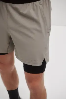 Short de sport superposé DryMove™ - Beige/noir — photo 1