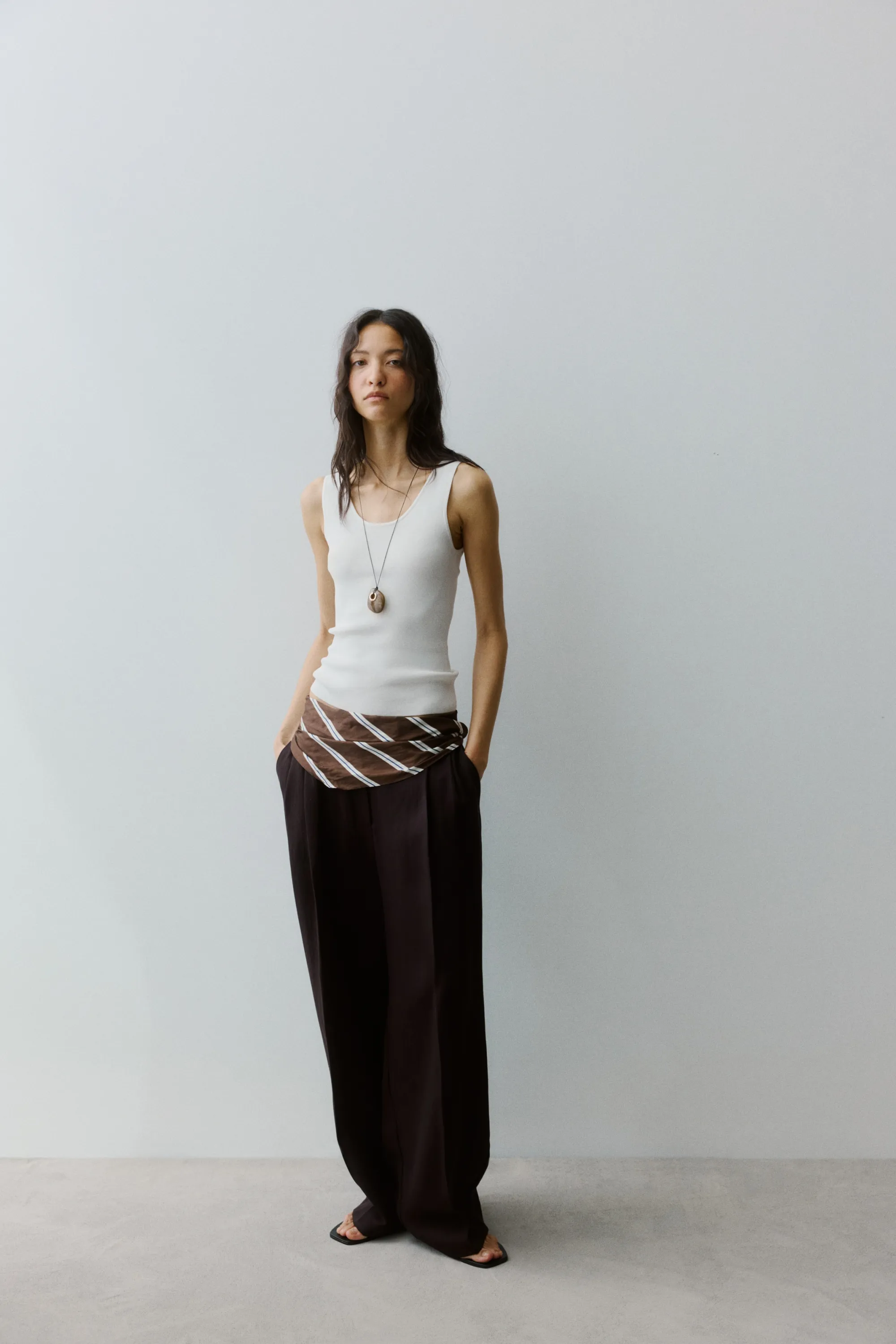 Pantalon chic à jambes larges - Marron foncé