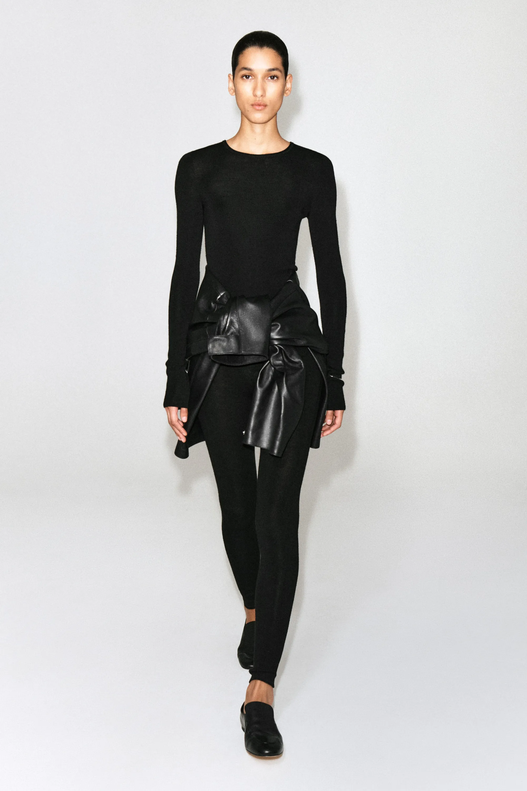 TOP À MANCHES LONGUES SANS COUTURE EN MÉRINOS - NOIR