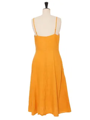 Robe longue à fines bretelles et boutons en lin jaune tournesol Prix boutique 350€ Taille 40 — photo 3