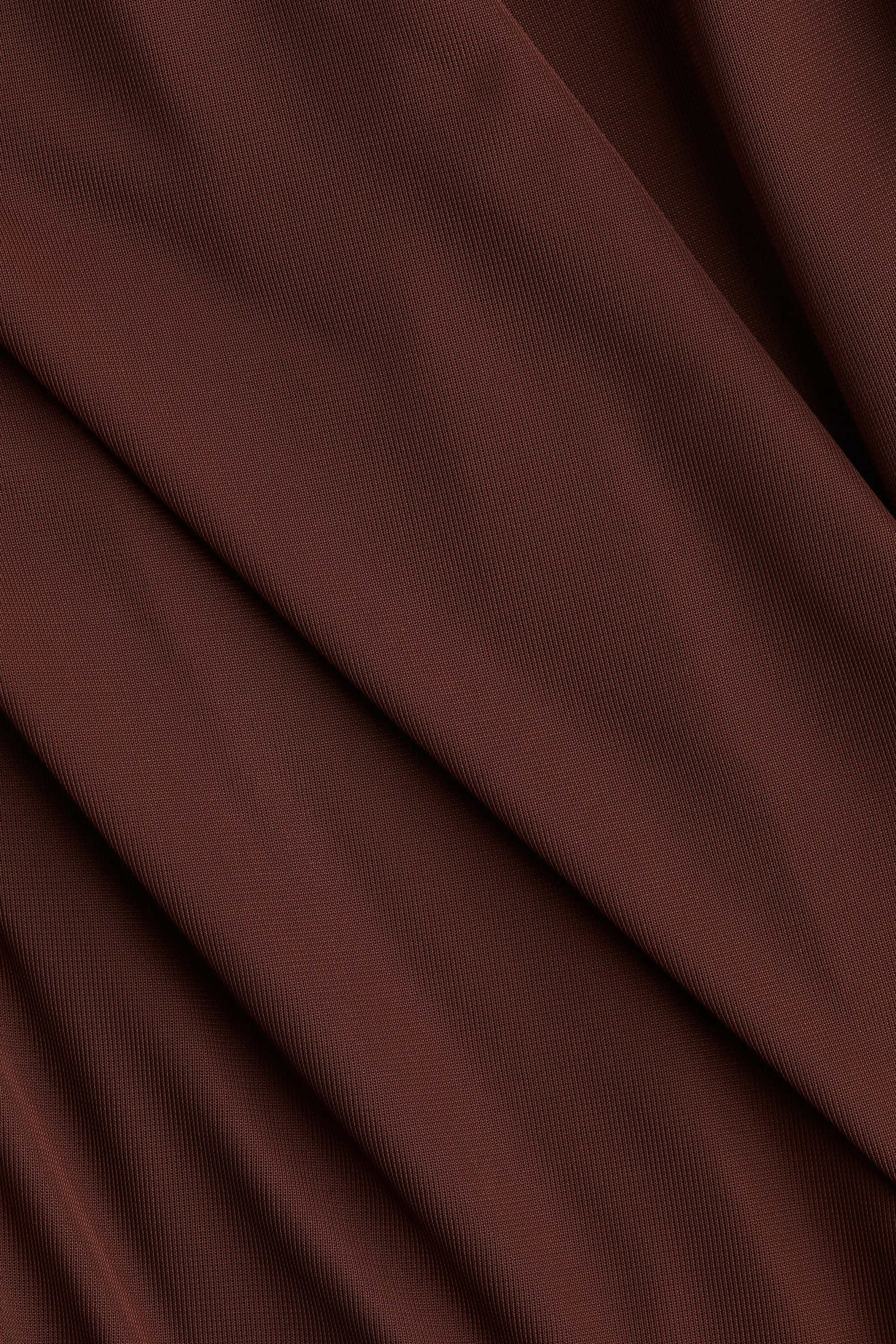 Robe à effet drapé avec bretelles fines - Marron foncé