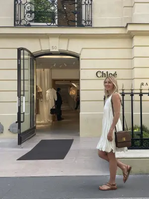 Robe de mariée ou cocktail en crêpe de soie plissé blanc ivoire Px boutique 2000€ Taille 34 — photo 4