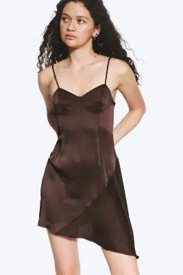 Robe asymétrique en satin - Marron foncé — photo 1