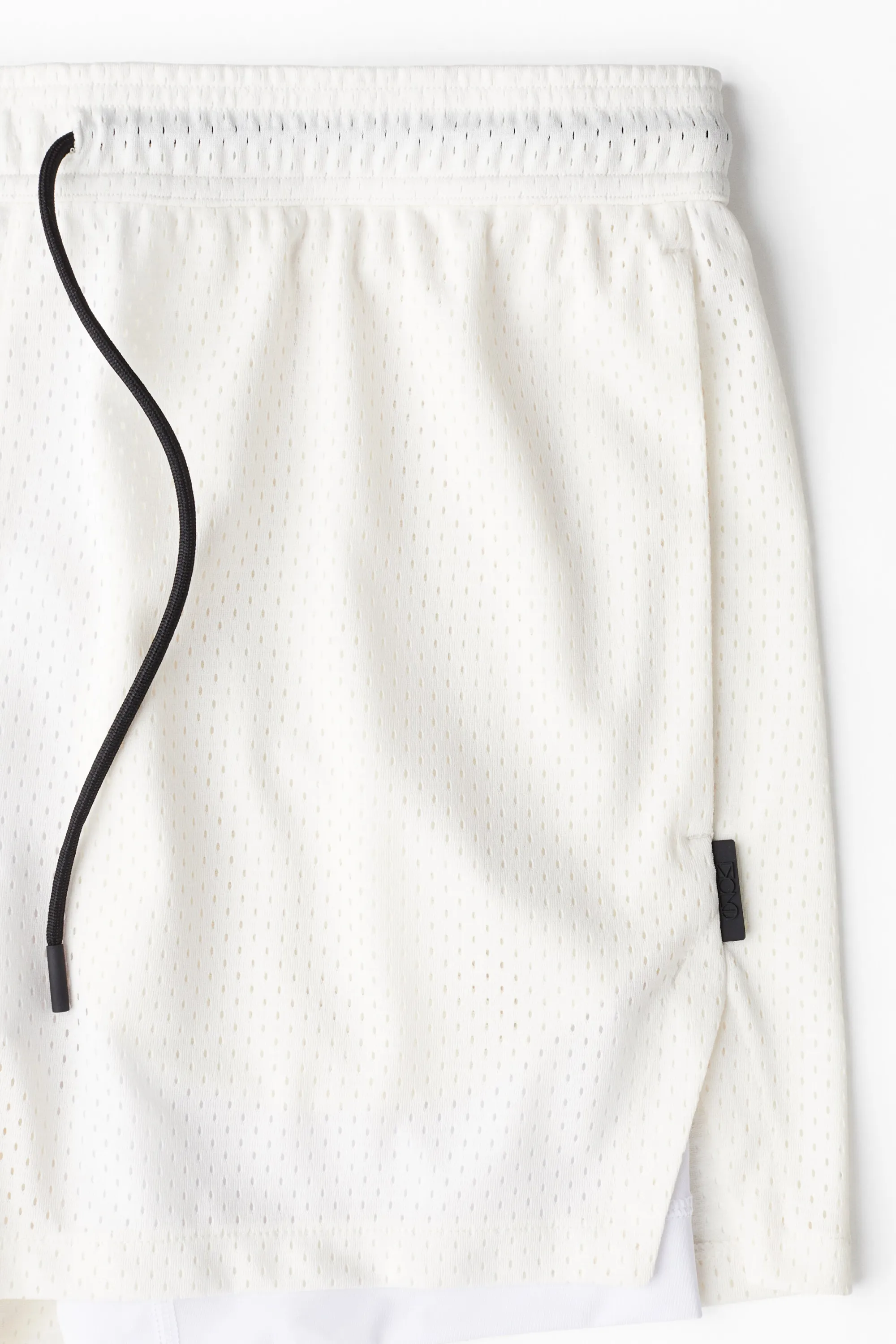 Short de sport mi-long 2-en-1 DryMove™ - Cream