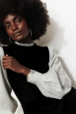Robe tricot à effet superposé — photo 5