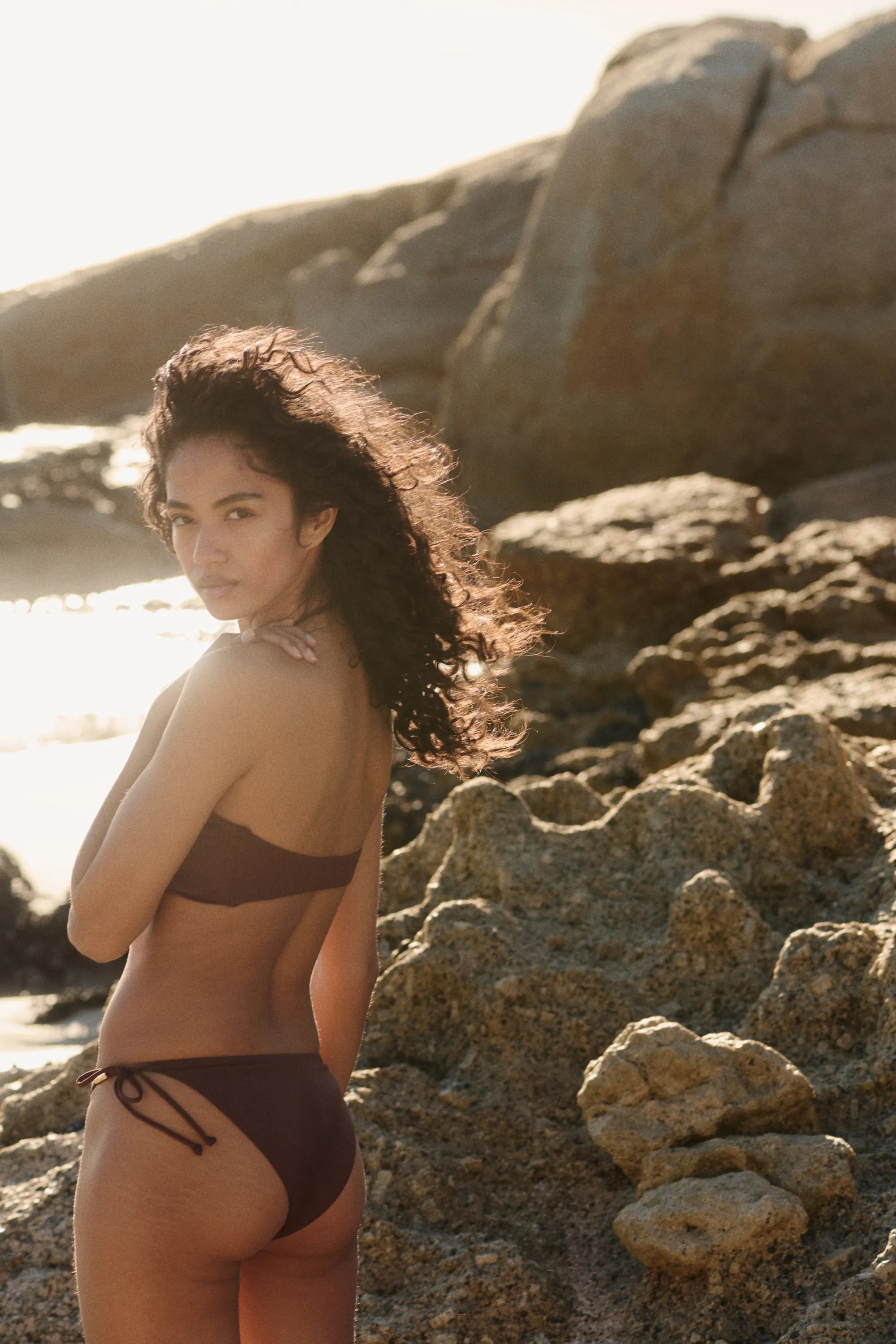 Bas de maillot Cheeky Tanga à nouer - Marron foncé