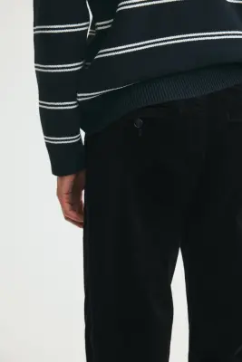 Pantalon Relaxed Fit en velours côtelé - Noir — photo 2