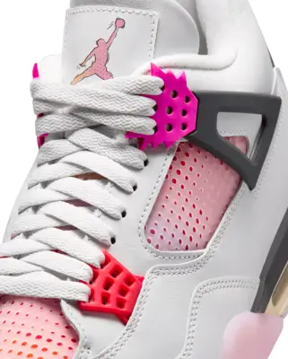 Air Jordan 4 Retro Comic — photo 4