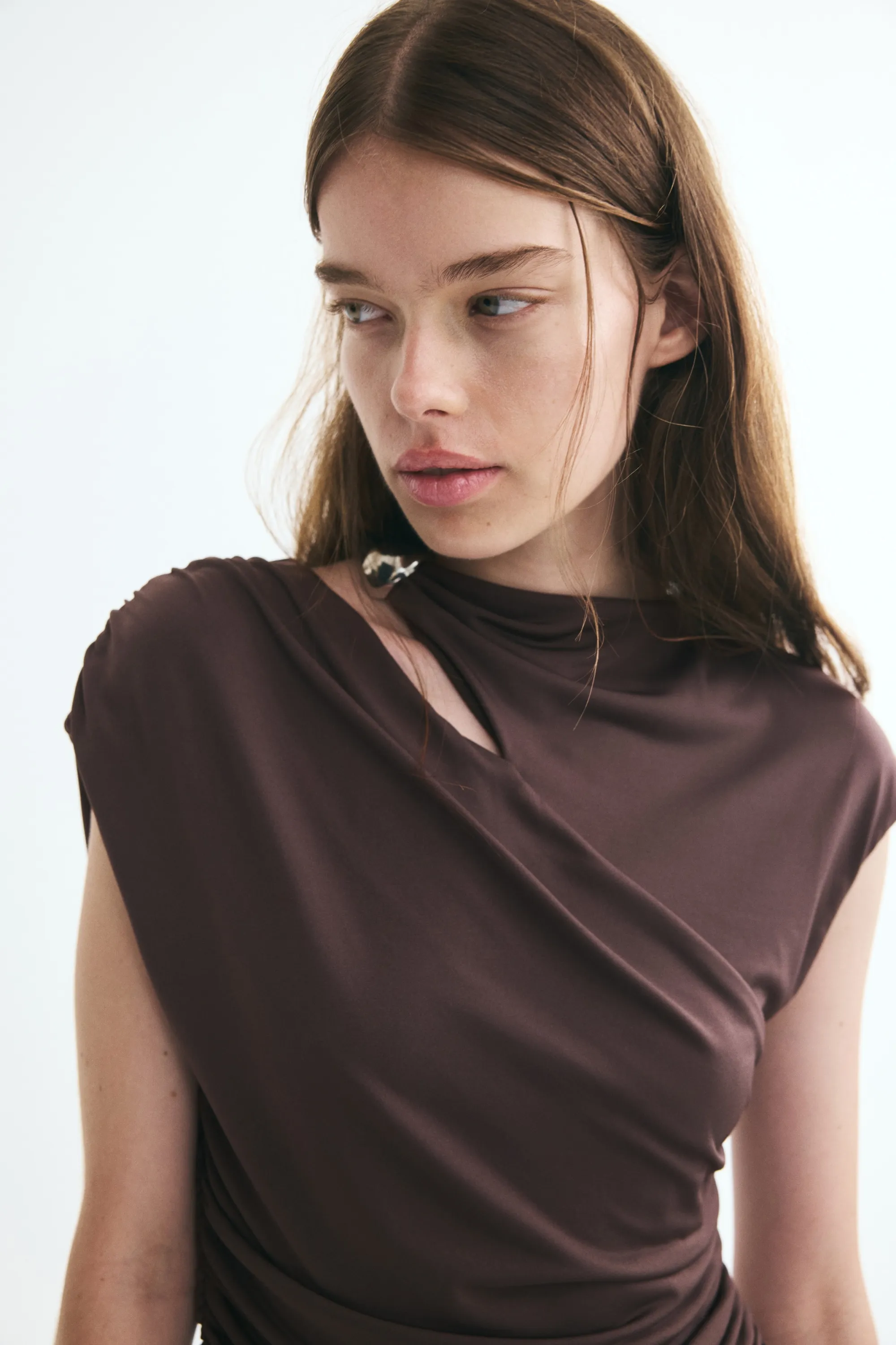 Robe découpée à effet drapé - Marron foncé