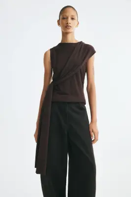 Top en maille fine avec détail à nouer - Marron foncé — photo 1