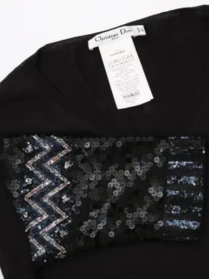 Pull col V en soie et cachemire bleu marine brodé de perles Prix boutique 2300€ Taille 36 — photo 5