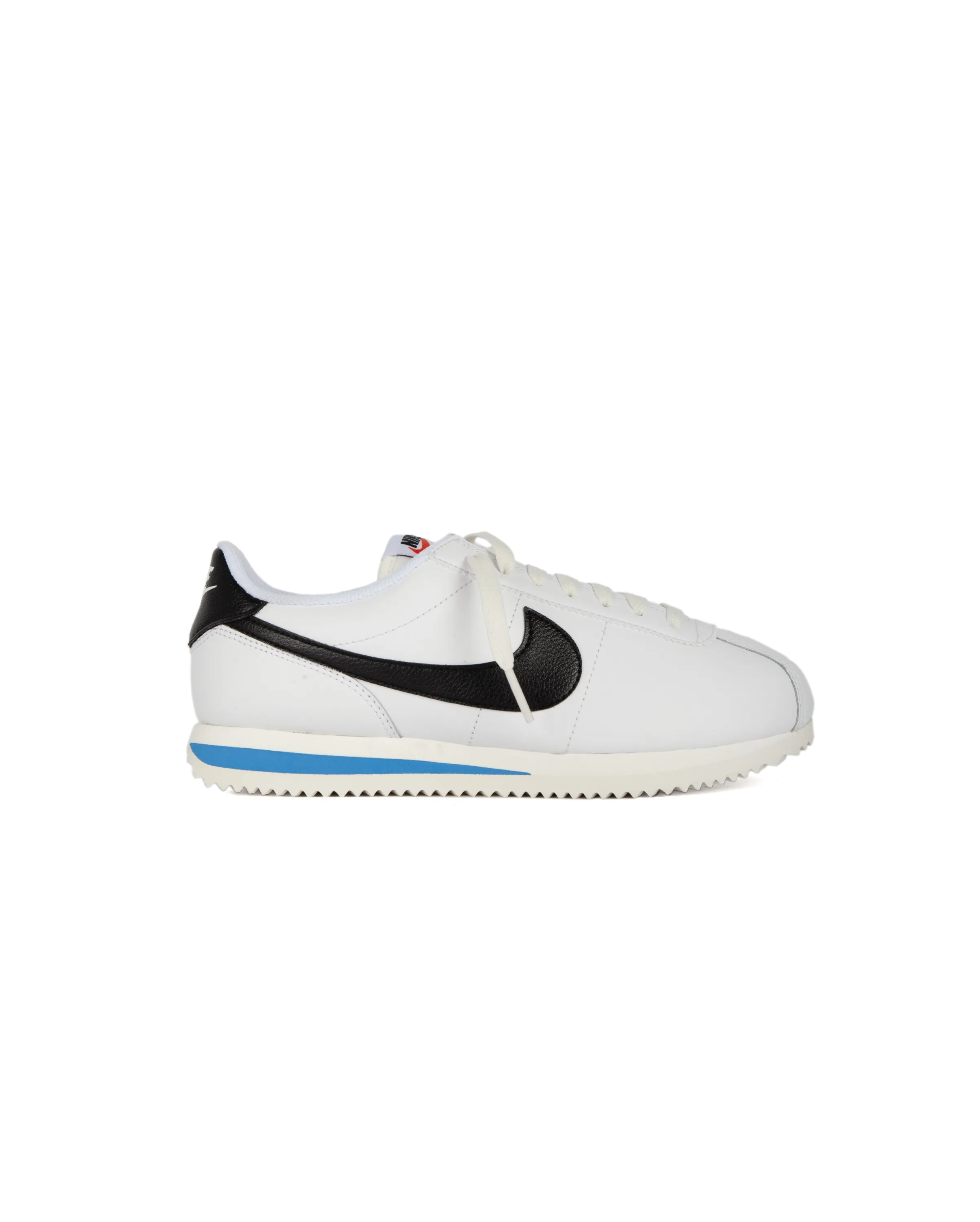 W Cortez White