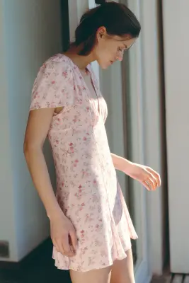 Robe en viscose avec jupe évasée - Rose clair/fleuri — photo 2