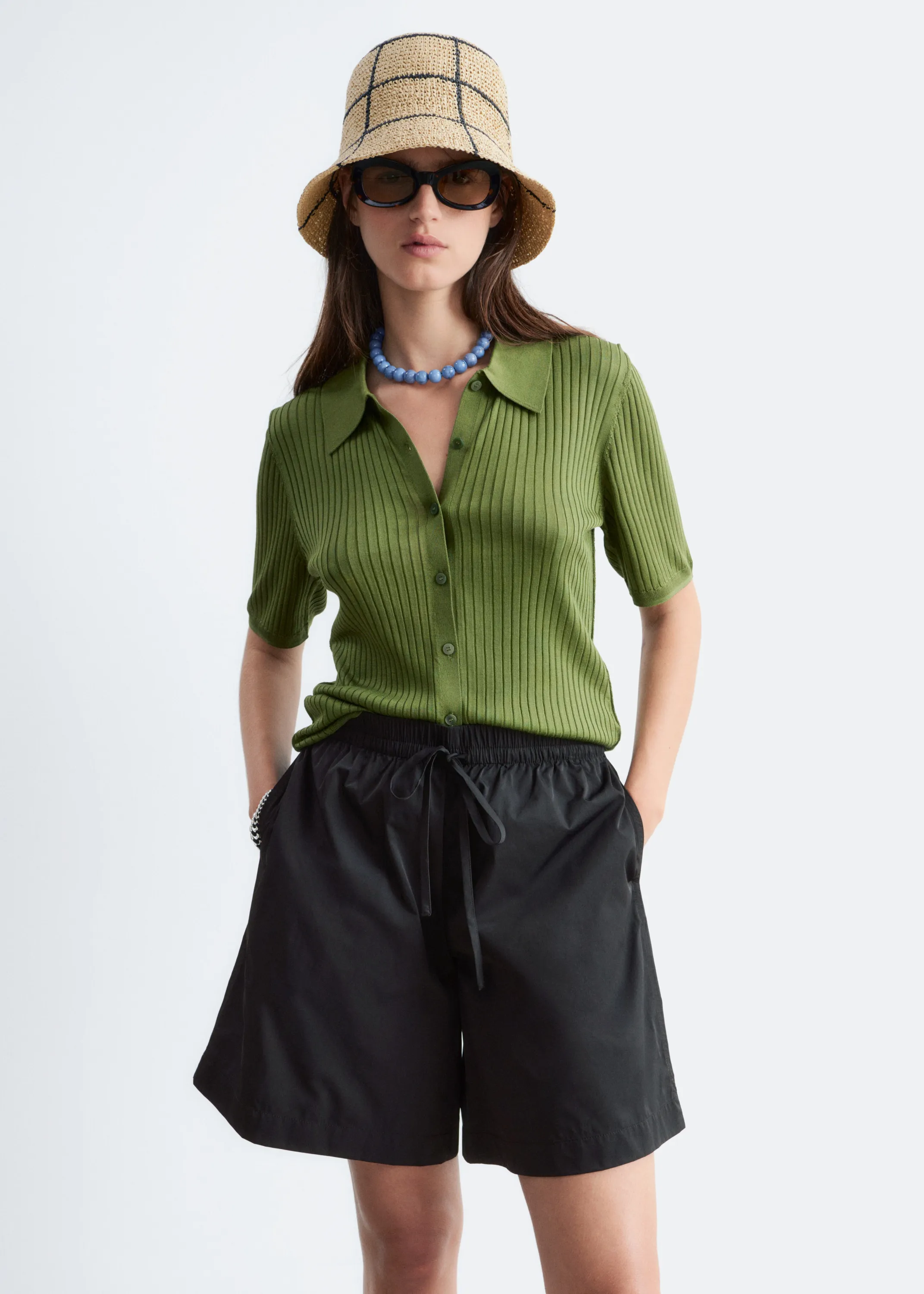 Short nylon longueur genou à cordon de serrage - Noir