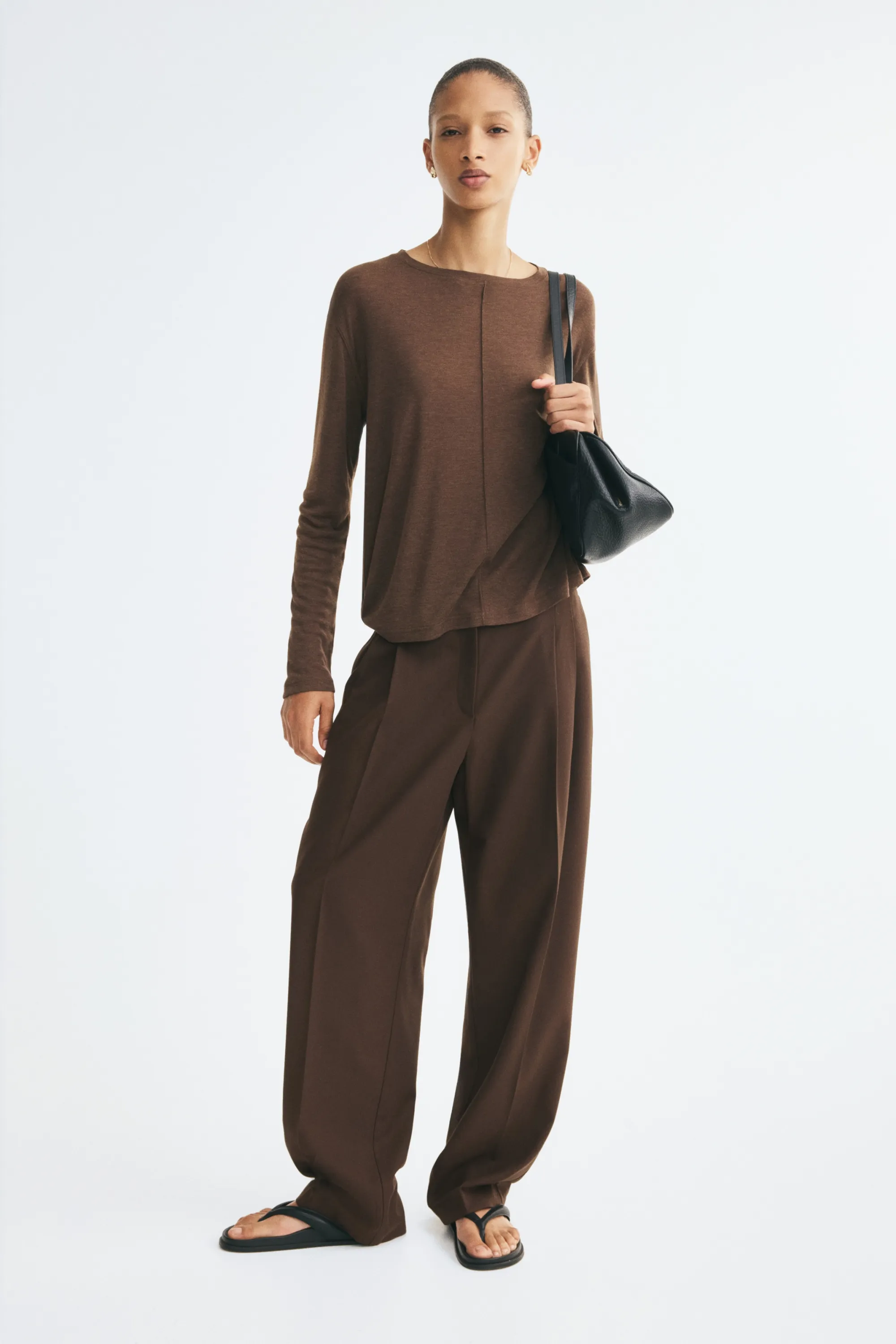 Pantalon chic avec jambes barrel - Marron foncé