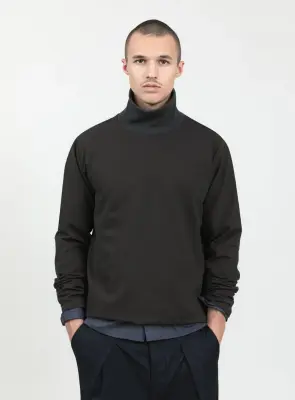 Ribbed High Neck Sweatshirt in Olive Technical Knit — photo 2