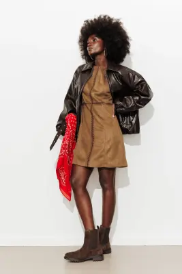 Robe courte en suédine — photo 5