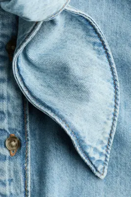 Chemise avec col foulard - Bleu denim clair — photo 3