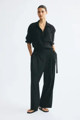 Pantalon avec détail croisé - Noir — photo 2