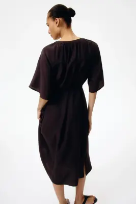 Robe tunique avec liens à nouer - Marron foncé — photo 3