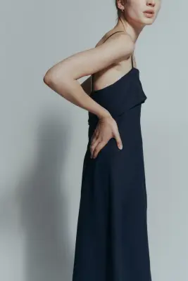 Robe à bretelles fines en lin mélangé - Bleu foncé — photo 3