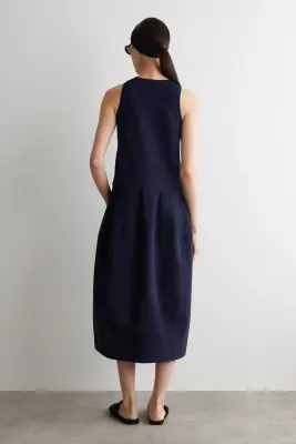 ROBE MIDI SANS MANCHES À PANNEAUX - BLEU MARINE — photo 3