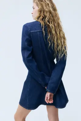 Robe en denim avec jupe évasée - Bleu denim foncé — photo 3