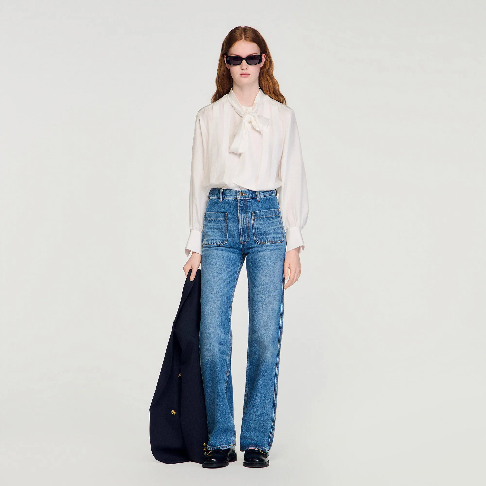Chemise en soie à lavallière