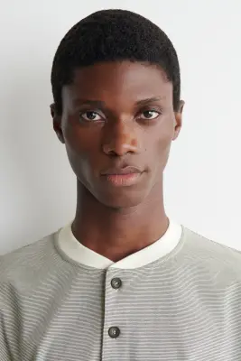 T-SHIRT HENLEY RAYÉ EN COTON - BLANC / NOIR / RAYURE — photo 2