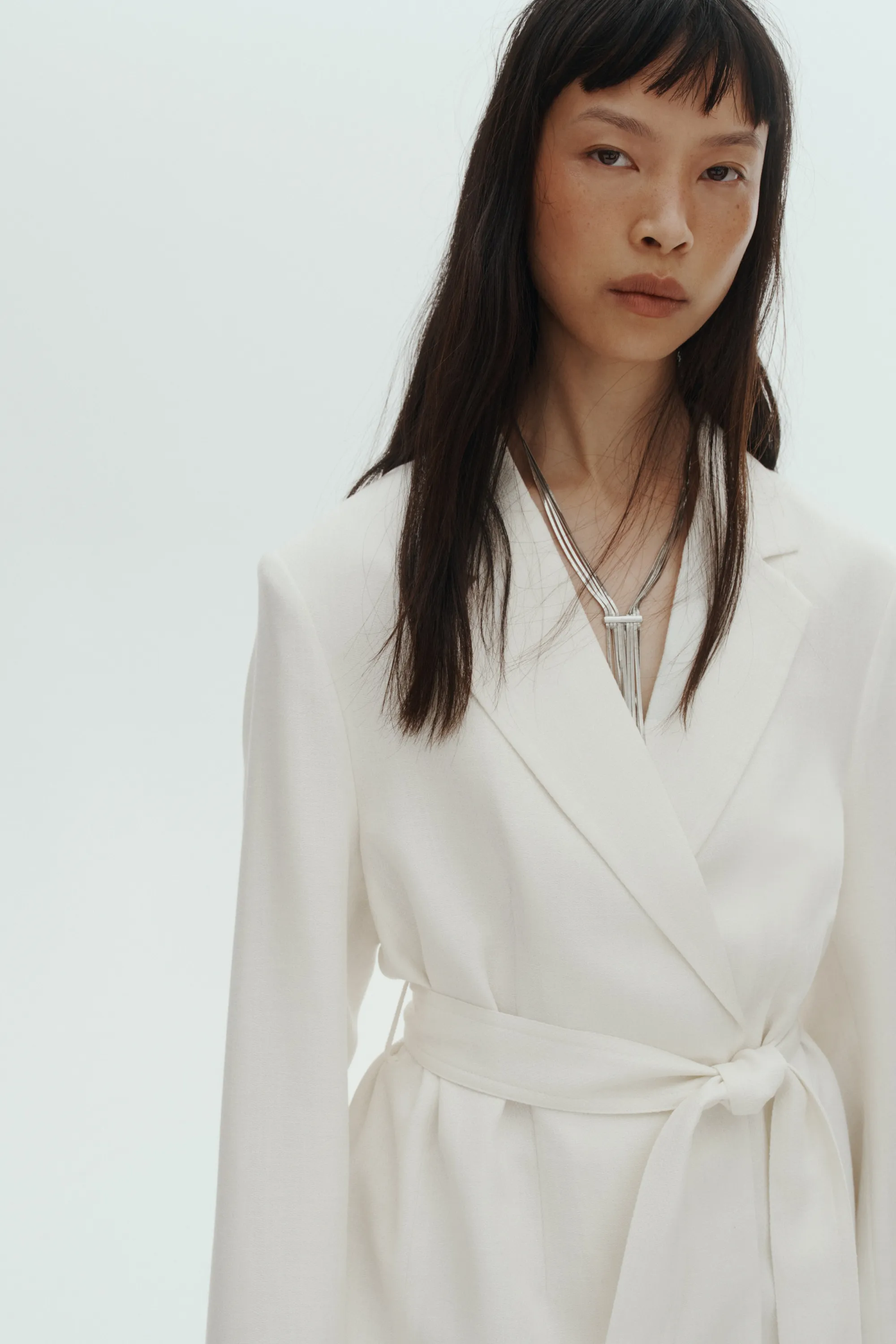 Blazer en tissu texturé avec ceinture à nouer - Crème