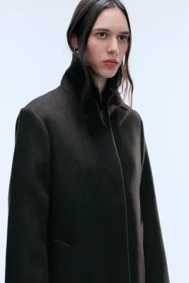 Manteau oversize en laine mélangée à boutonnage simple - Chevrons brun foncé — photo 2