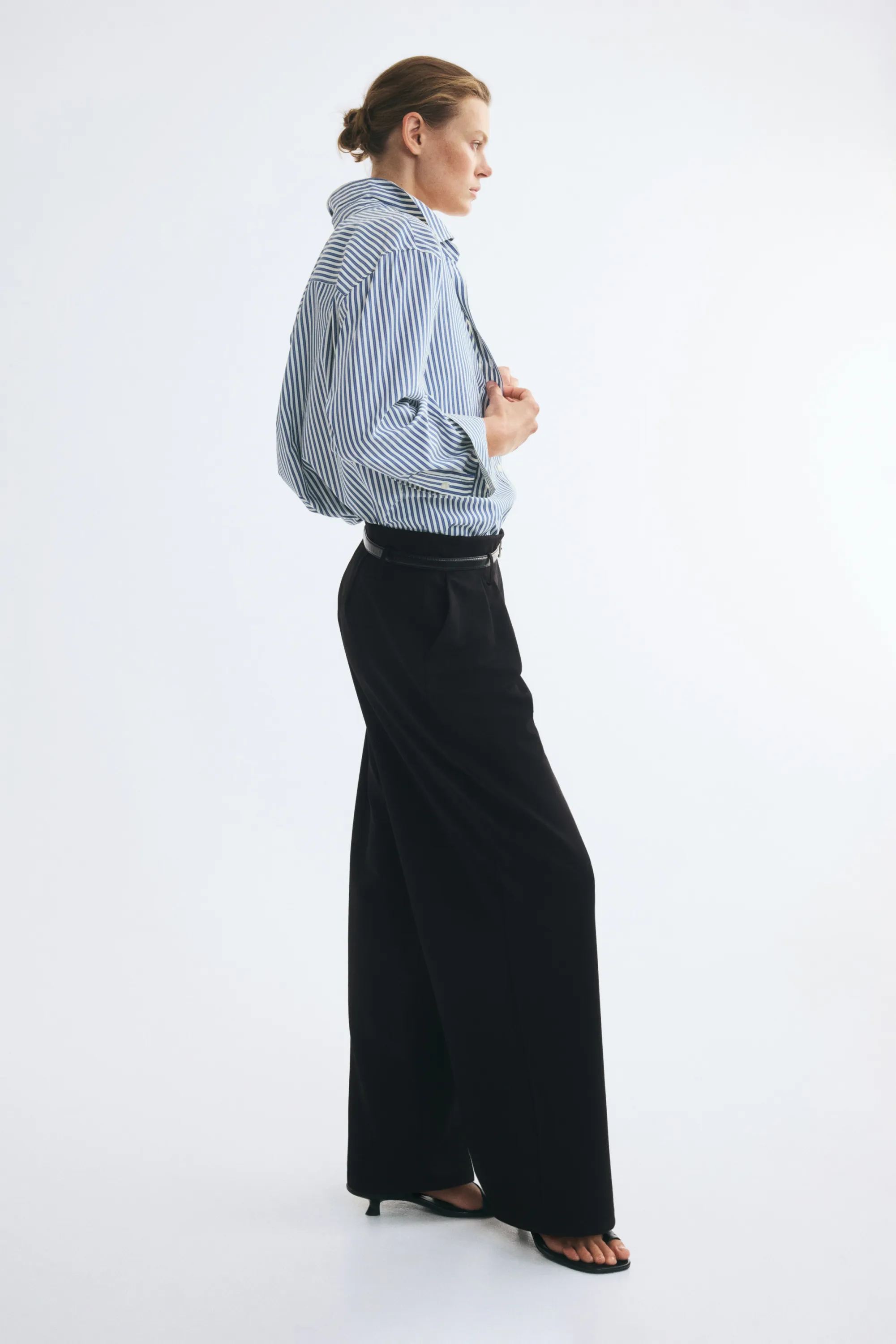 Pantalon large avec ceinture - Noir