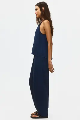 Pantalon en satin froissé - Bleu marine — photo 4