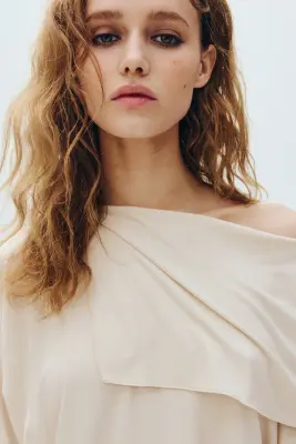 Top en jersey avec détail façon cape - Crème — photo 1
