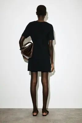 ROBE COURTE BOUTONNÉE EN MAILLE MILANO - NOIR — photo 3