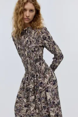 Robe smockée - Beige clair/fleuri — photo 1