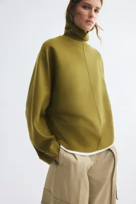 Pull oversize avec col cheminée - Vert olive — photo 2