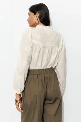 Chemise en cotonnade brodée — photo 4