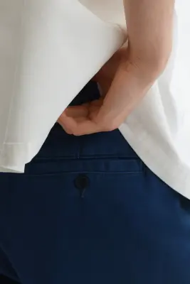 Chino Relaxed Fit en coton - Bleu foncé — photo 3