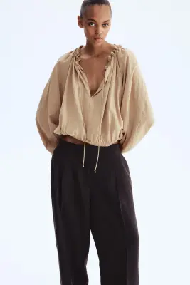 Pantalon en twill avec jambes barrel - Marron foncé — photo 2