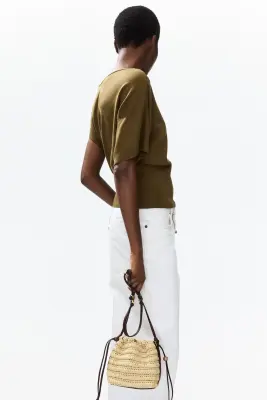 Top asymétrique en maille fine - Vert kaki foncé — photo 2