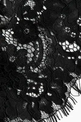 Robe en dentelle avec liens à nouer dans le dos - Noir — photo 5