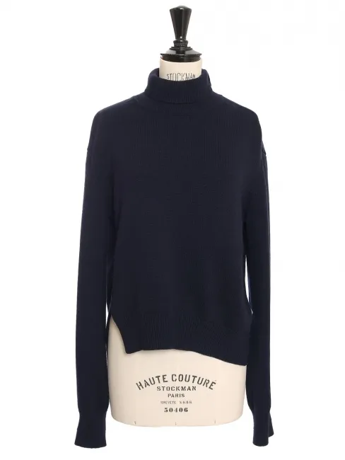 Pull col roulé en cachemire bleu marine prix boutique 1300€ taille M